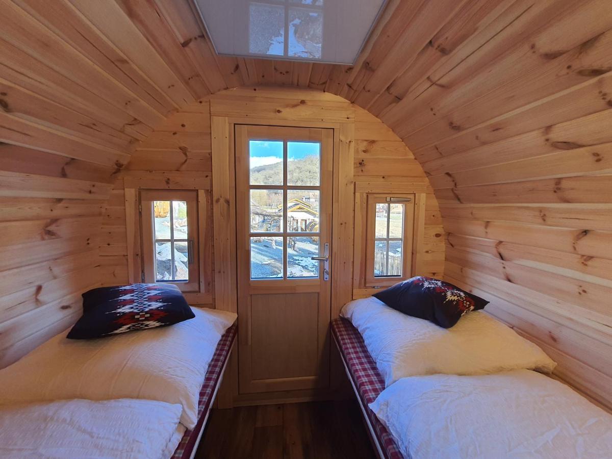 Complex Butoaiele Transilvaniei - Cazare & Spa - Natura - Relaxare Mediaş Oda fotoğraf