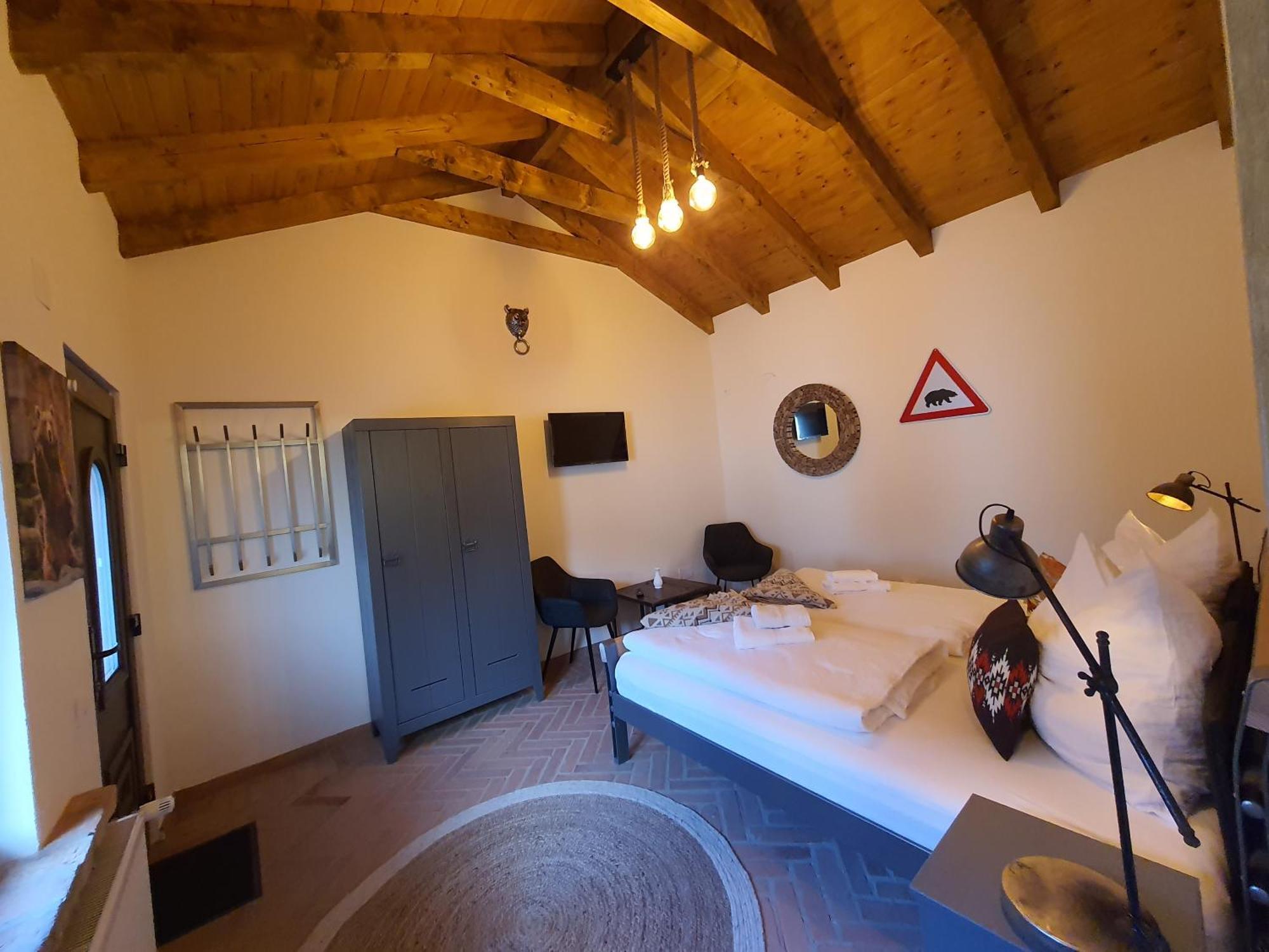 Complex Butoaiele Transilvaniei - Cazare & Spa - Natura - Relaxare Mediaş Dış mekan fotoğraf